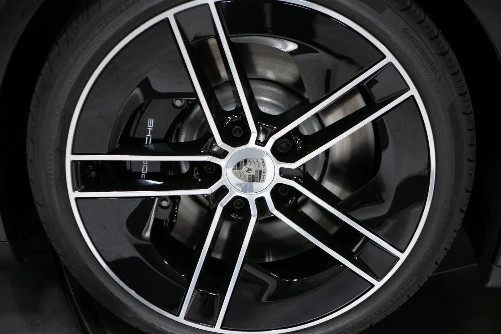 New 2026 Porsche Taycan Turbo AWD/4WD image 12