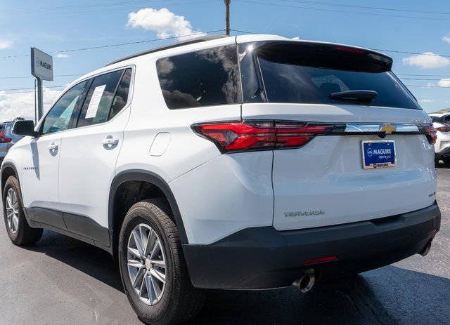 Used 2023 Chevrolet Traverse LT AWD/4WD image 8