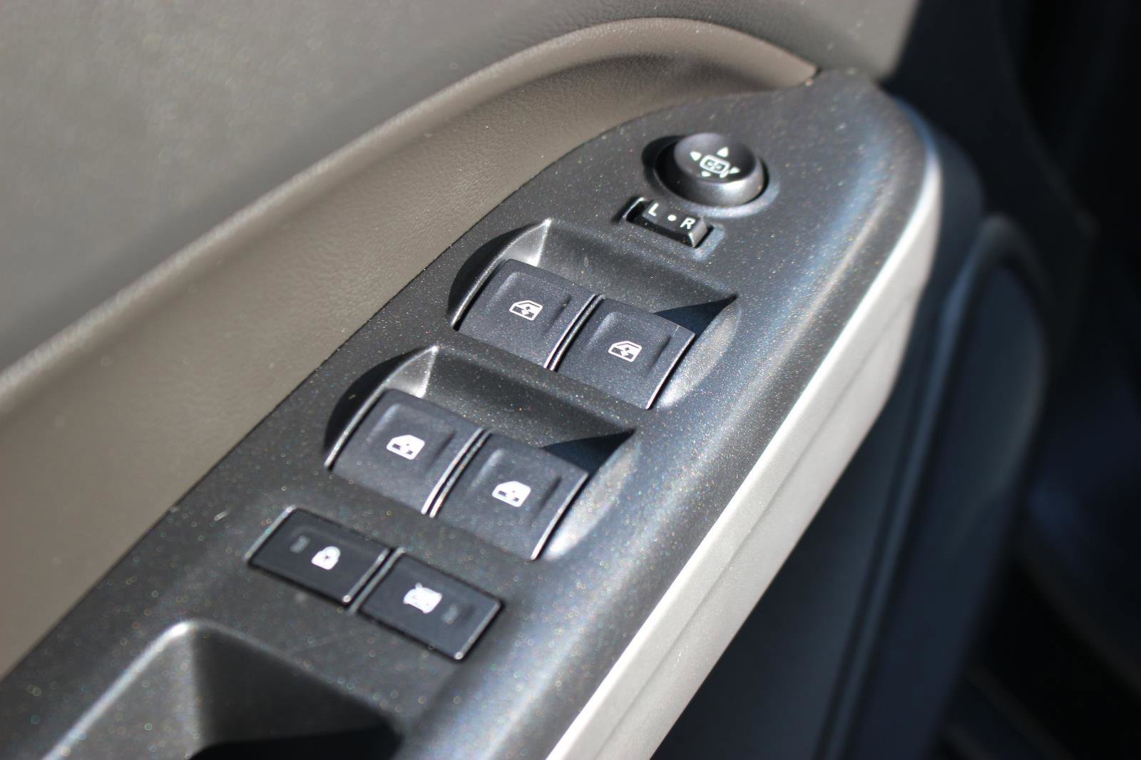 Used 2022 Chevrolet Colorado ZR2 w/ Colorado ZR2 Bison Edition image 15