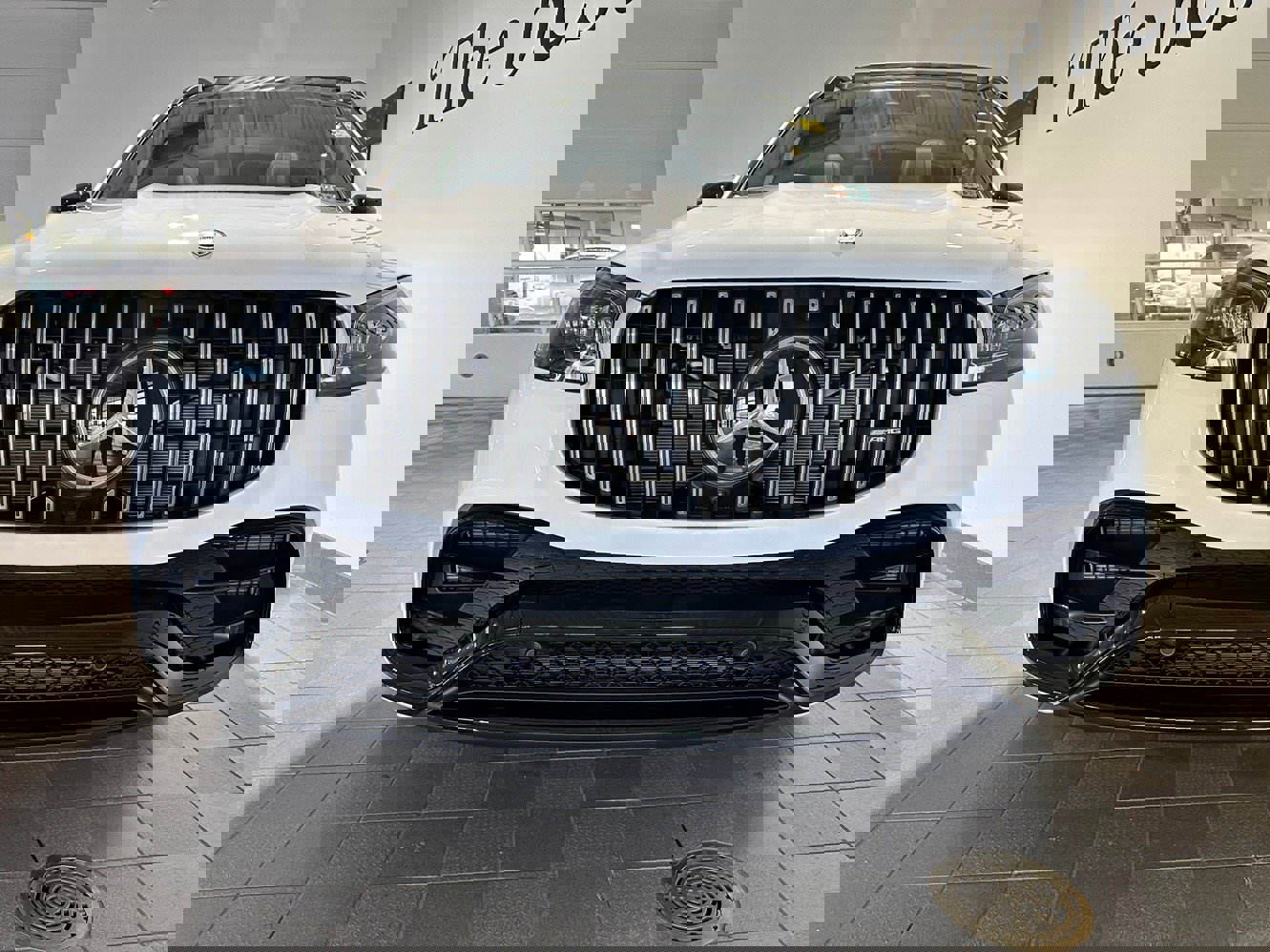 New 2026 Mercedes-Benz GLS 63 AMG 4MATIC image 2