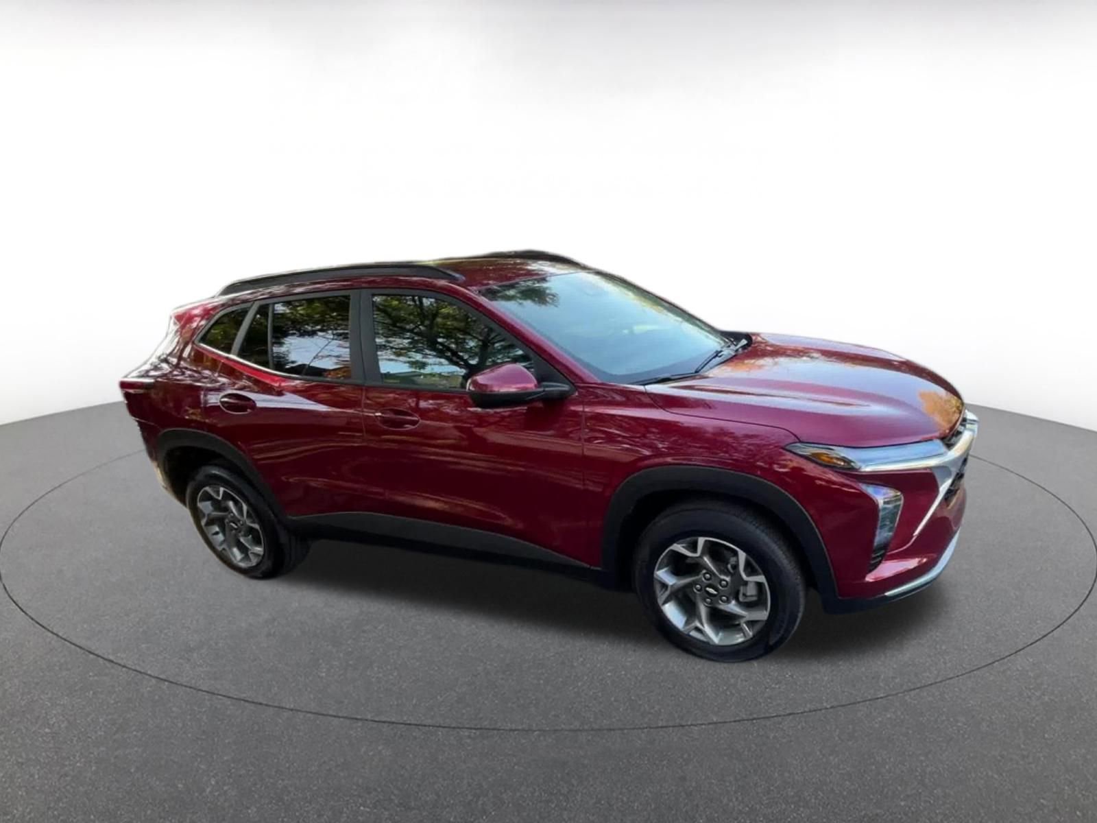 Used 2025 Chevrolet Trax LT video 2