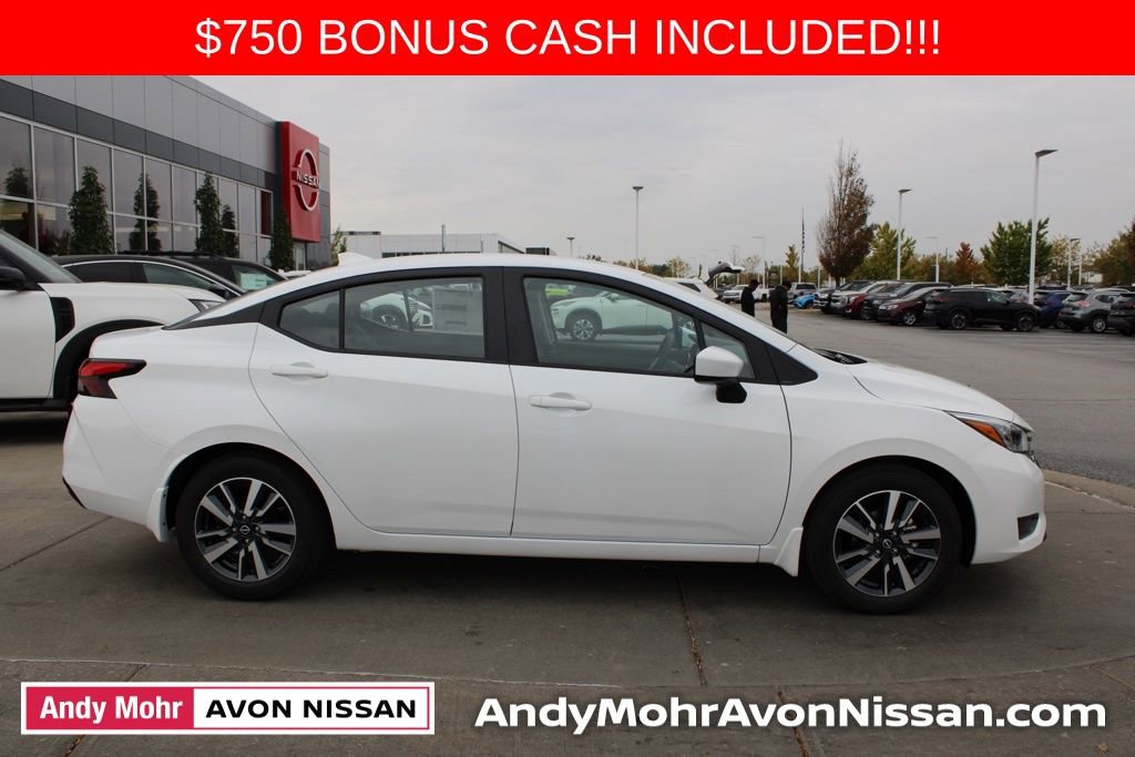 New 2025 Nissan Versa SV w/ Trunk Package image 3