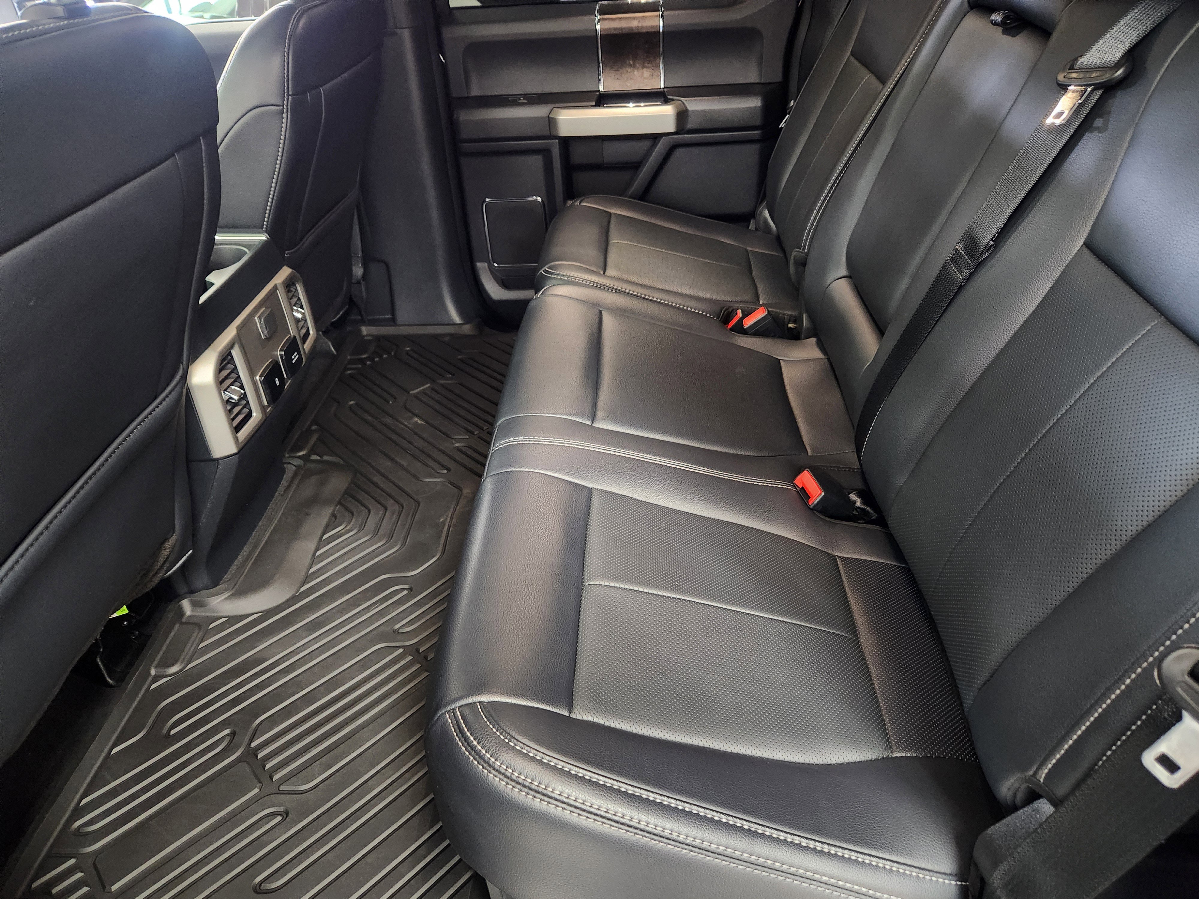 Used 2022 Ford F250 Lariat w/ Lariat Ultimate Package image 16