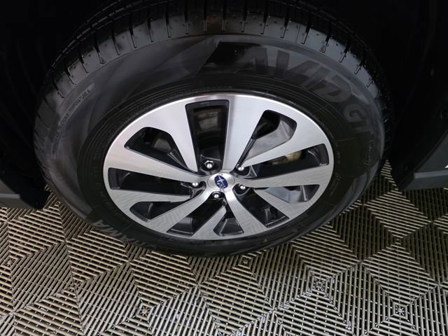 Certified 2025 Subaru Outback Premium image 10