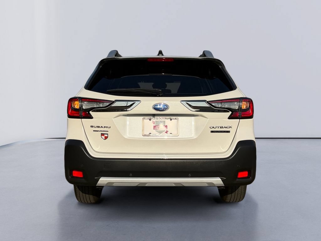 Certified 2025 Subaru Outback Touring XT AWD/4WD image 4