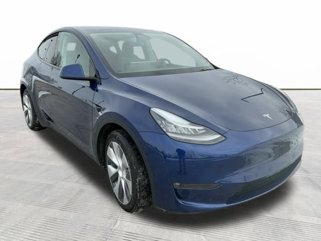 Used 2021 Tesla Model Y Long Range image 2