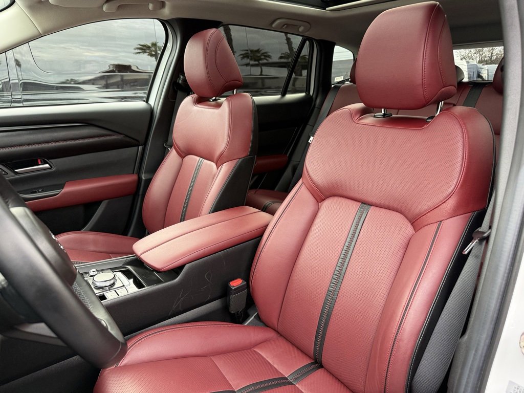 Used 2025 MAZDA CX-50 AWD 2.5 Hybrid w/ Premium Pkg image 13