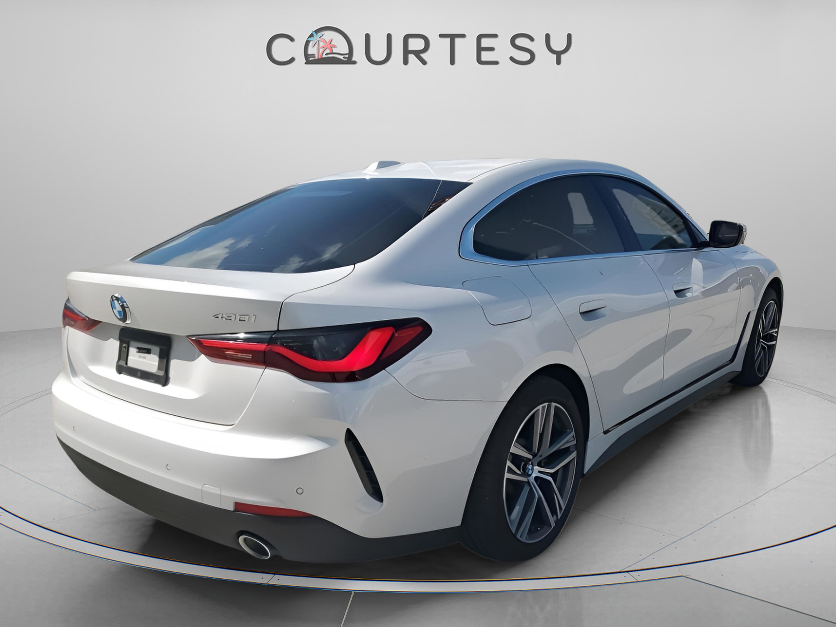 Used 2024 BMW 430i Gran Coupe w/ Premium Package image 3