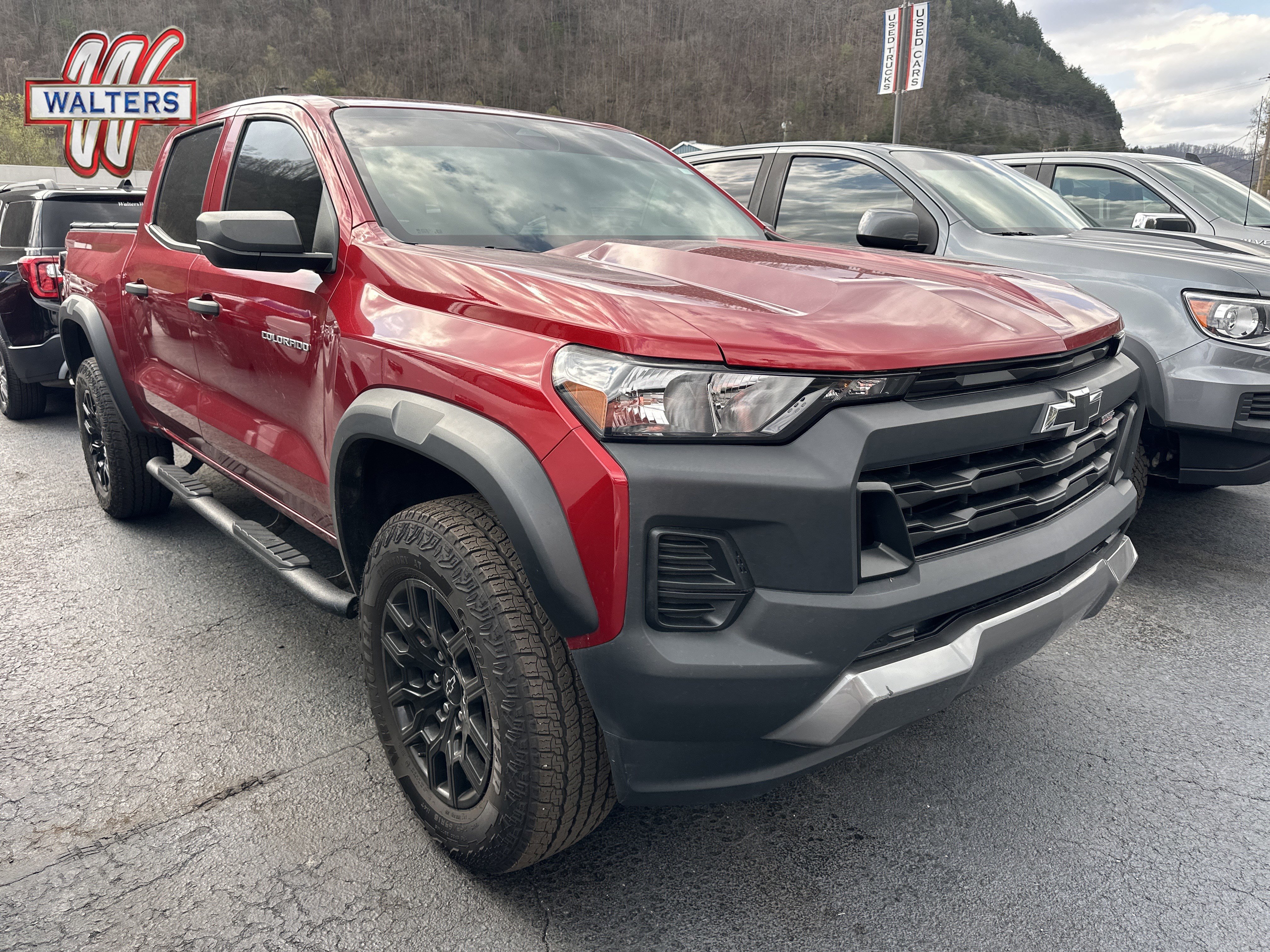 Used 2023 Chevrolet Colorado Trail Boss w/ Advanced Trailering Package image 1