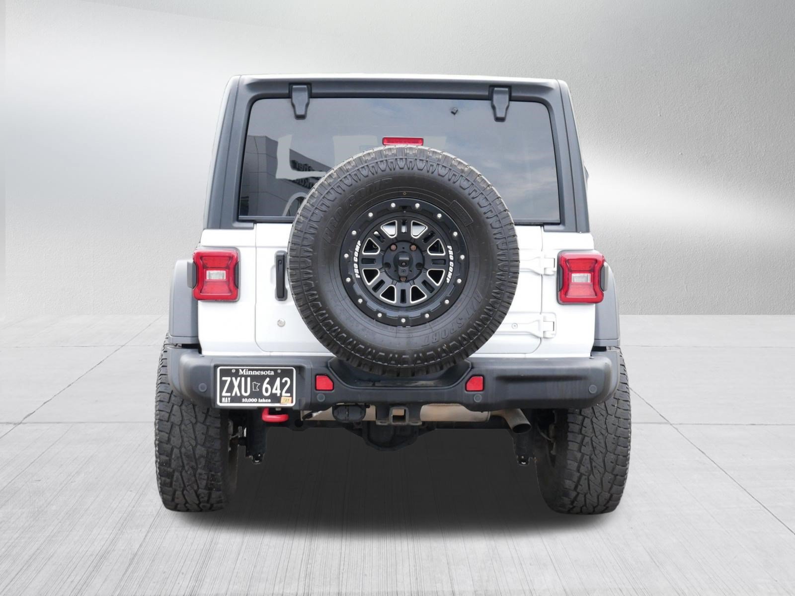 Used 2018 Jeep Wrangler Unlimited Rubicon w/ Dual Top Group AWD/4WD image 6