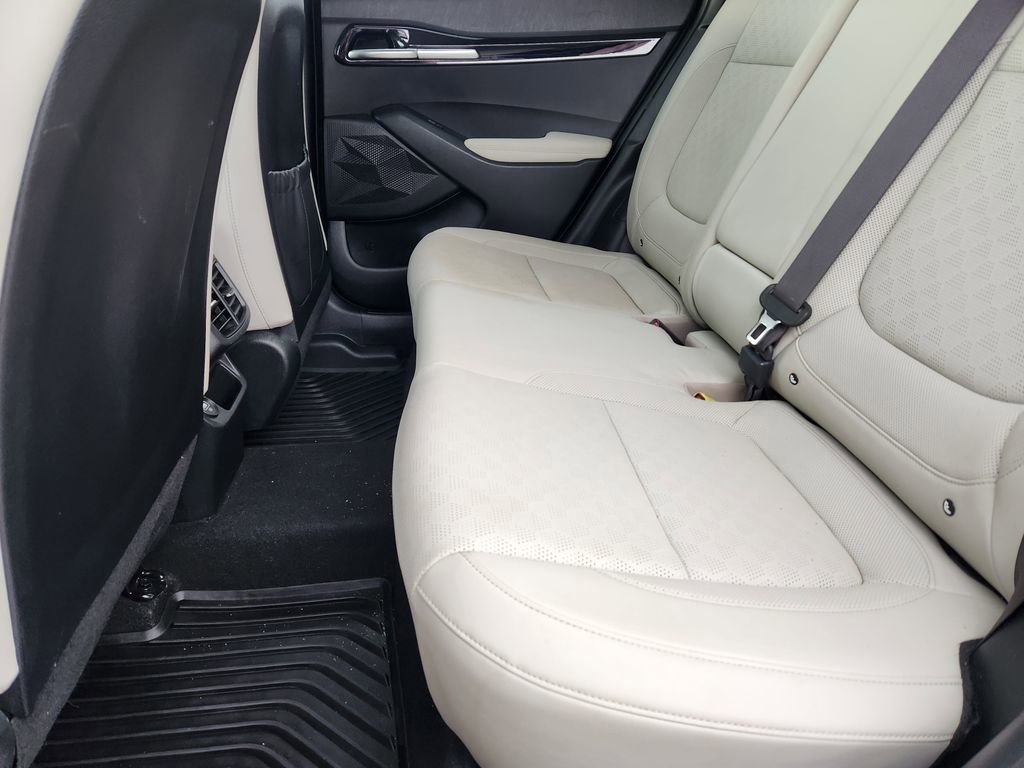 Used 2023 Kia Seltos EX image 9