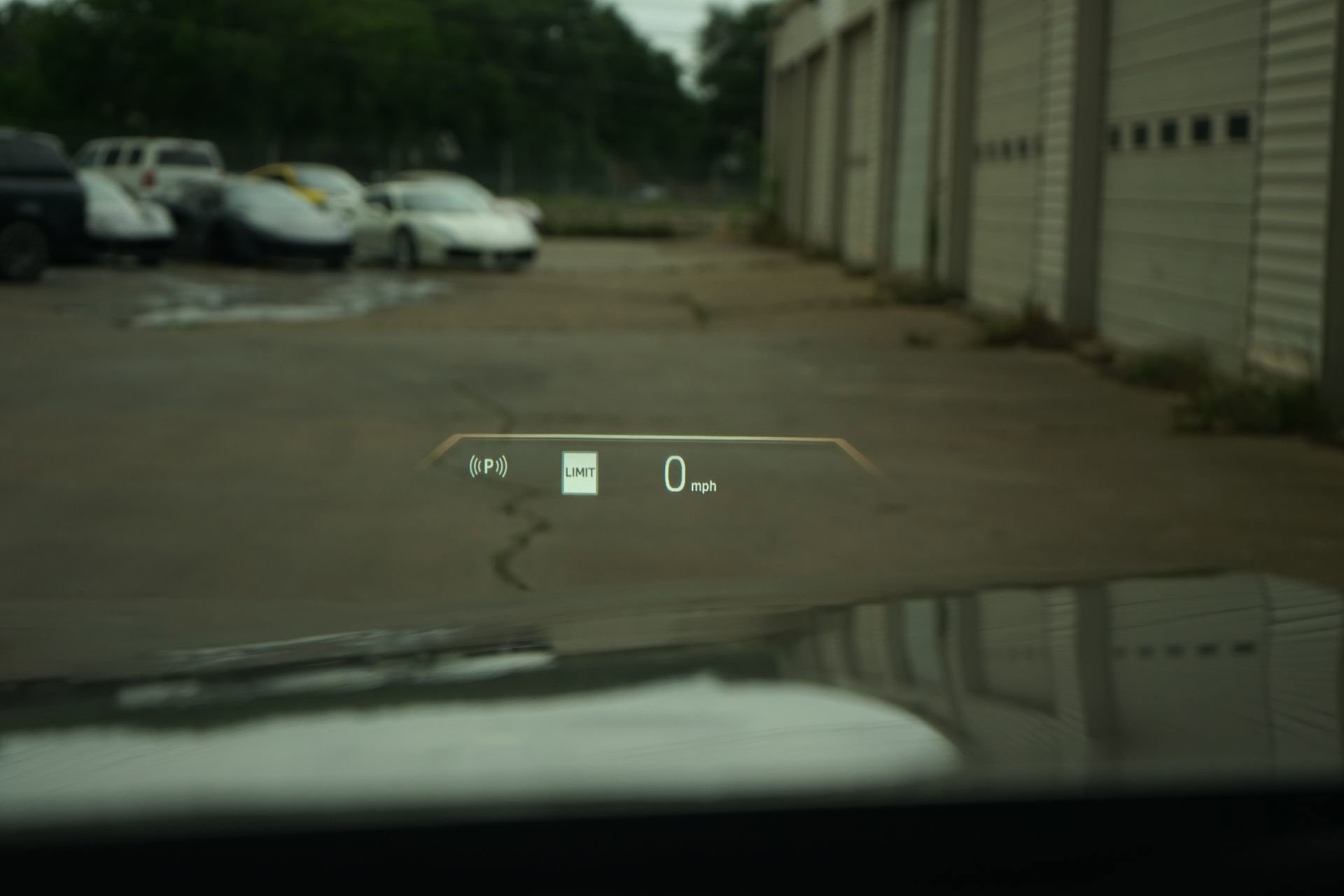 Used 2025 BMW 740i image 9