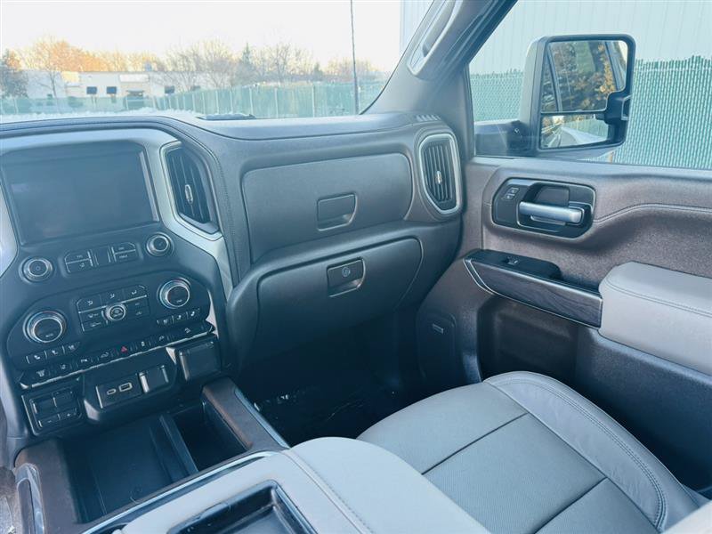Used 2020 Chevrolet Silverado 2500 LTZ w/ LTZ Texas Edition AWD/4WD image 26