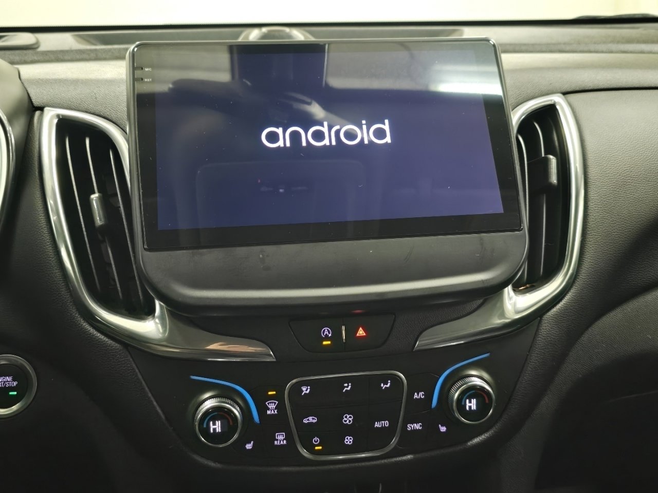 Used 2022 Chevrolet Equinox LT image 27