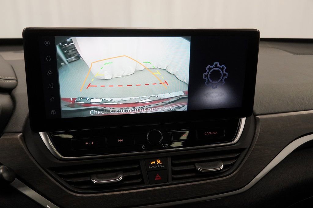 Used 2023 Nissan Altima 2.5 SV w/ SV Premium Package image 31