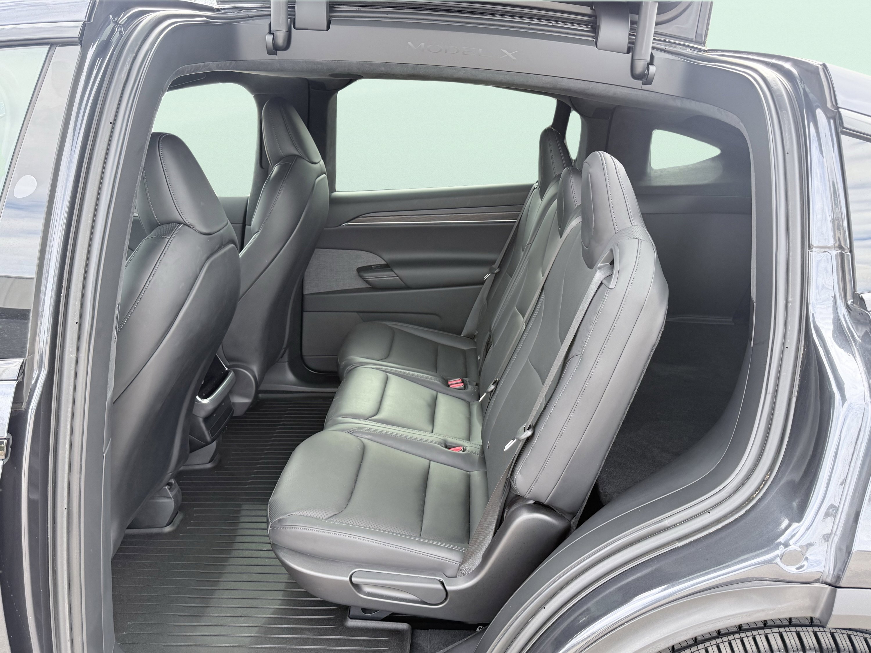 Used 2024 Tesla Model X Long Range image 41