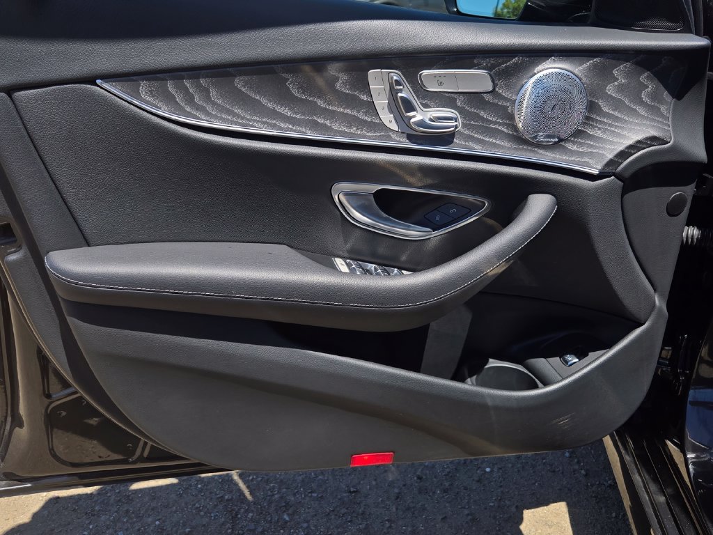 Used 2021 Mercedes-Benz E 350 Sedan image 12