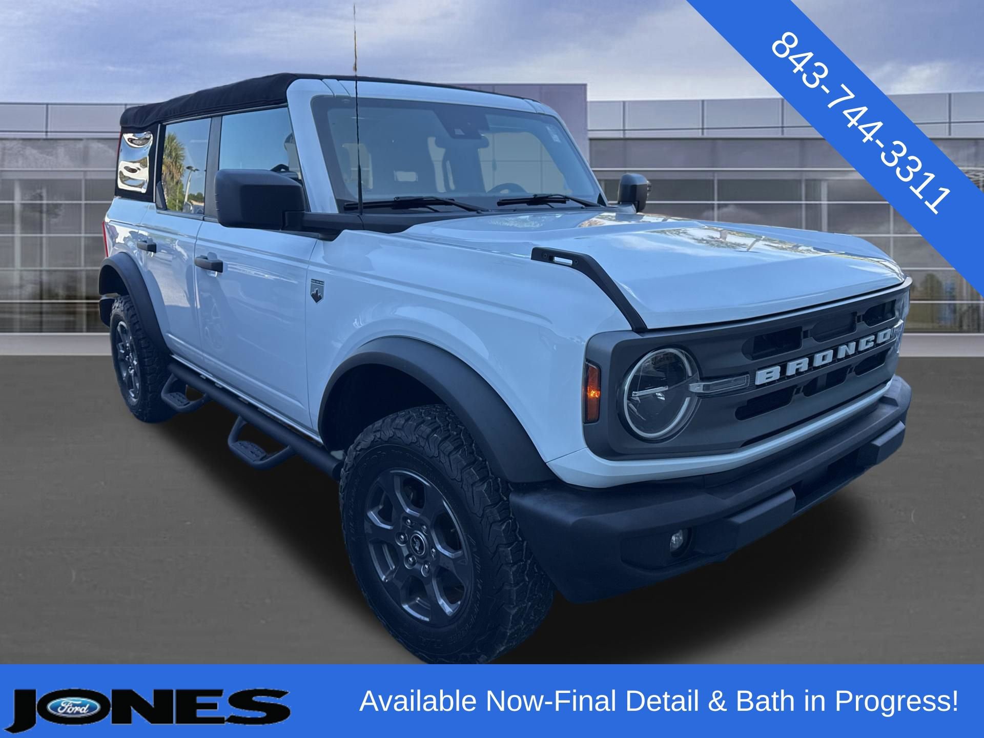 Used 2023 Ford Bronco Big Bend AWD/4WD image 1