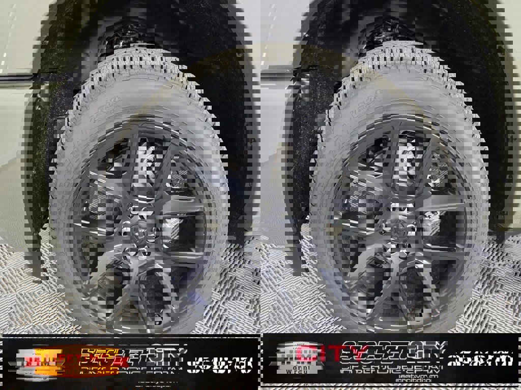 New 2026 RAM 1500 Laramie w/ Night Edition image 9