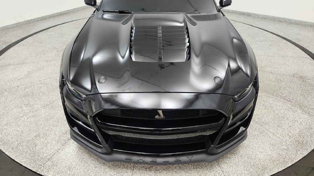 Used 2020 Ford Mustang Shelby GT500 w/ Technology Package RWD image 12
