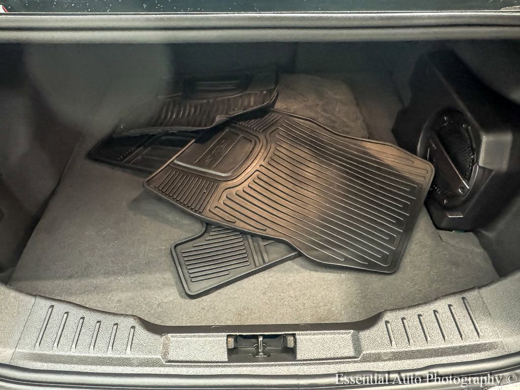 Used 2018 Ford Focus SEL FWD image 25
