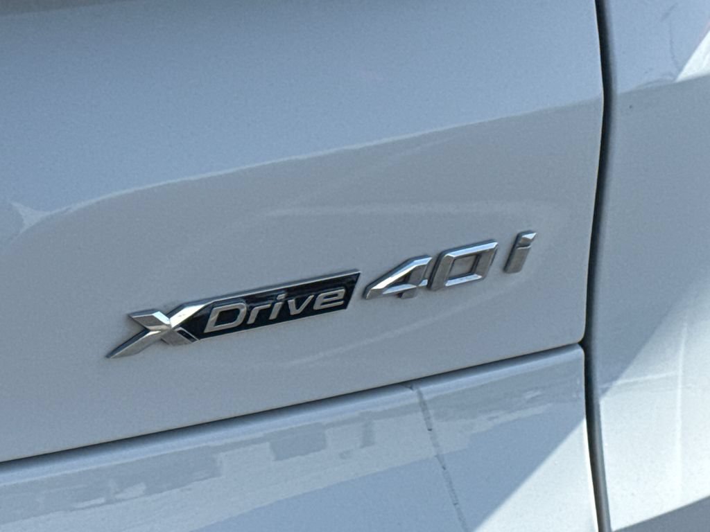 Used 2021 BMW X5 xDrive40i w/ Convenience Package AWD/4WD image 9