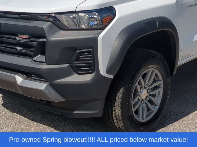 Used 2025 Chevrolet Colorado Trail Boss AWD/4WD image 17