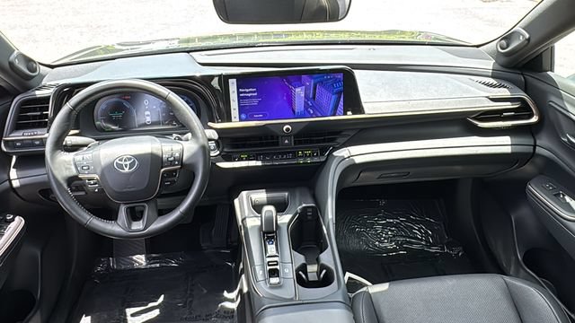 Used 2023 Toyota Crown Platinum AWD/4WD image 27