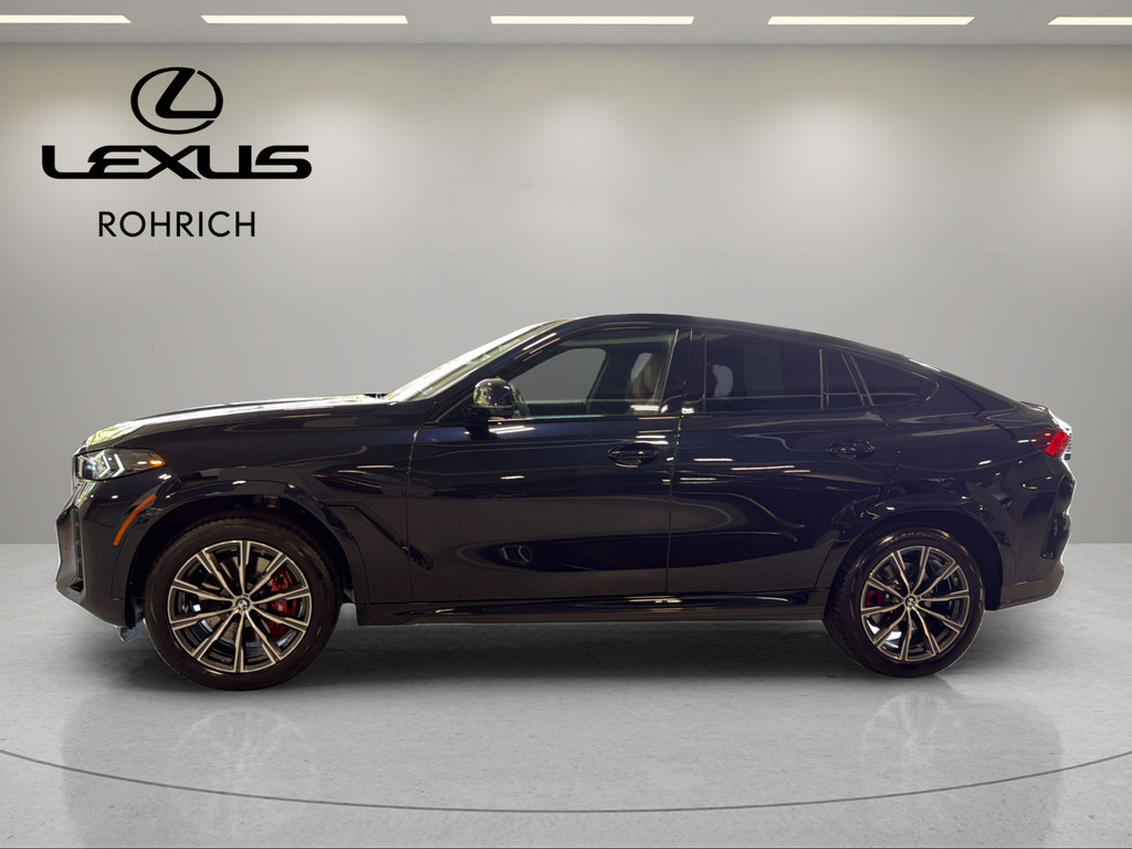 Used 2026 BMW X6 xDrive40i w/ Premium Package AWD/4WD image 9