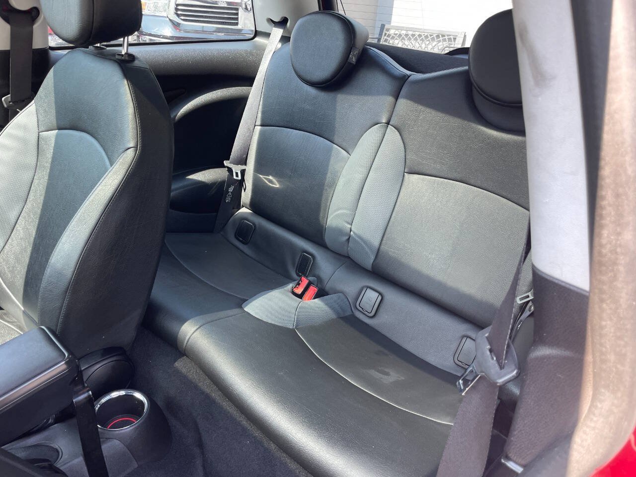 Used 2010 MINI Cooper S FWD image 16
