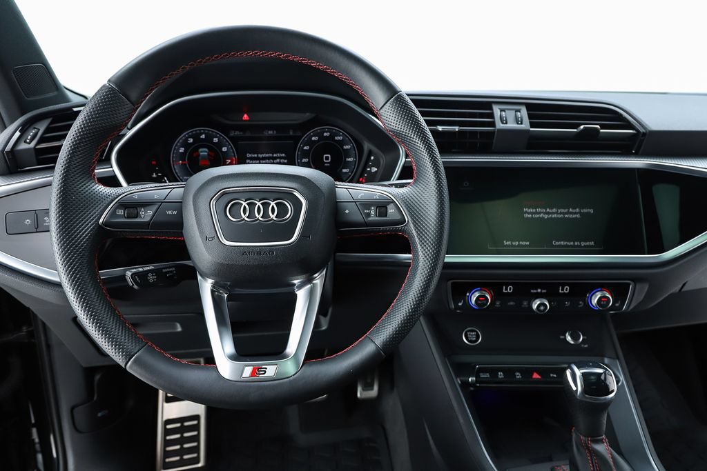 Used 2025 Audi Q3 2.0T Premium Plus AWD/4WD image 24