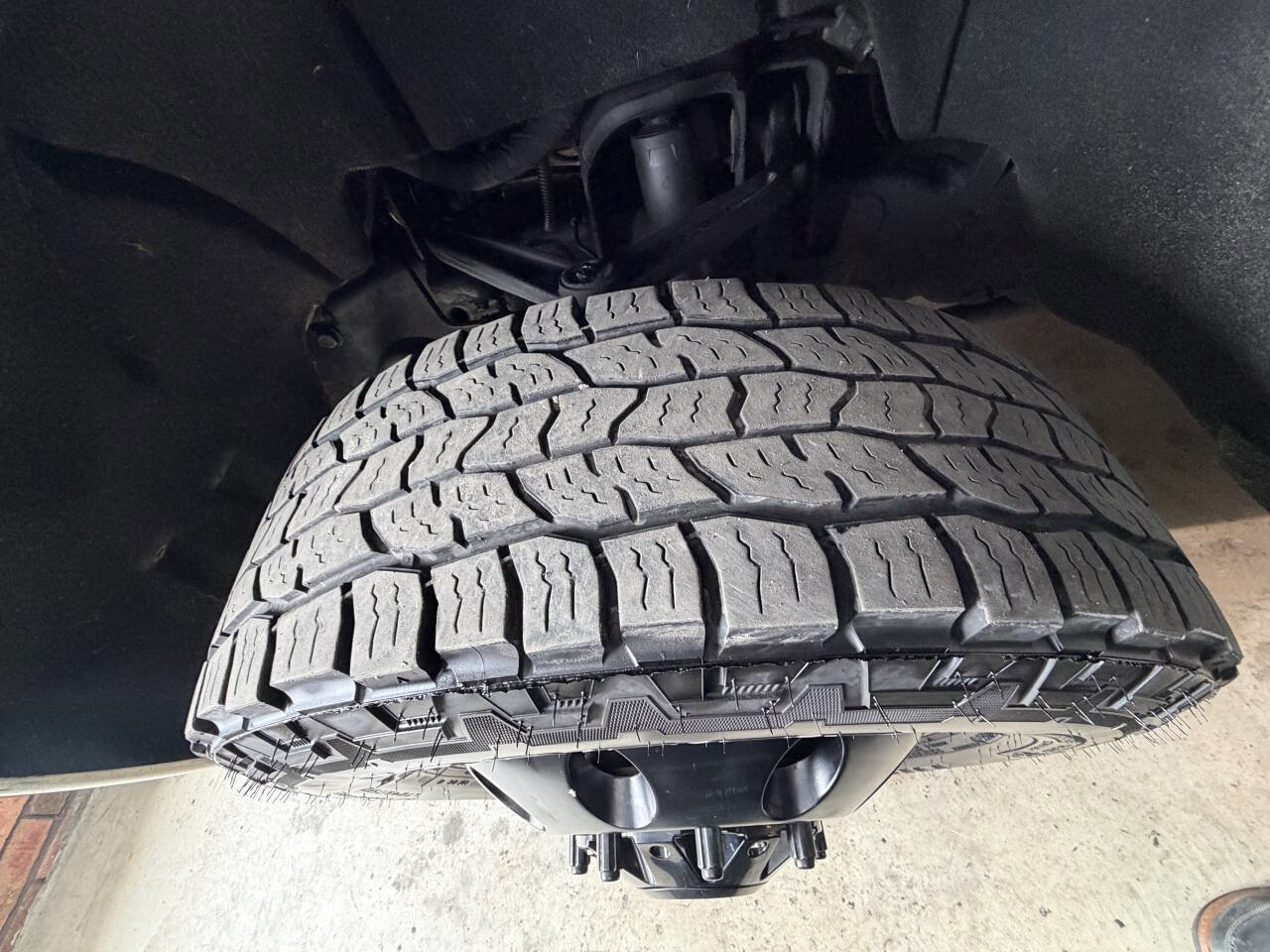 Used 2018 Chevrolet Silverado 3500 W/T image 18