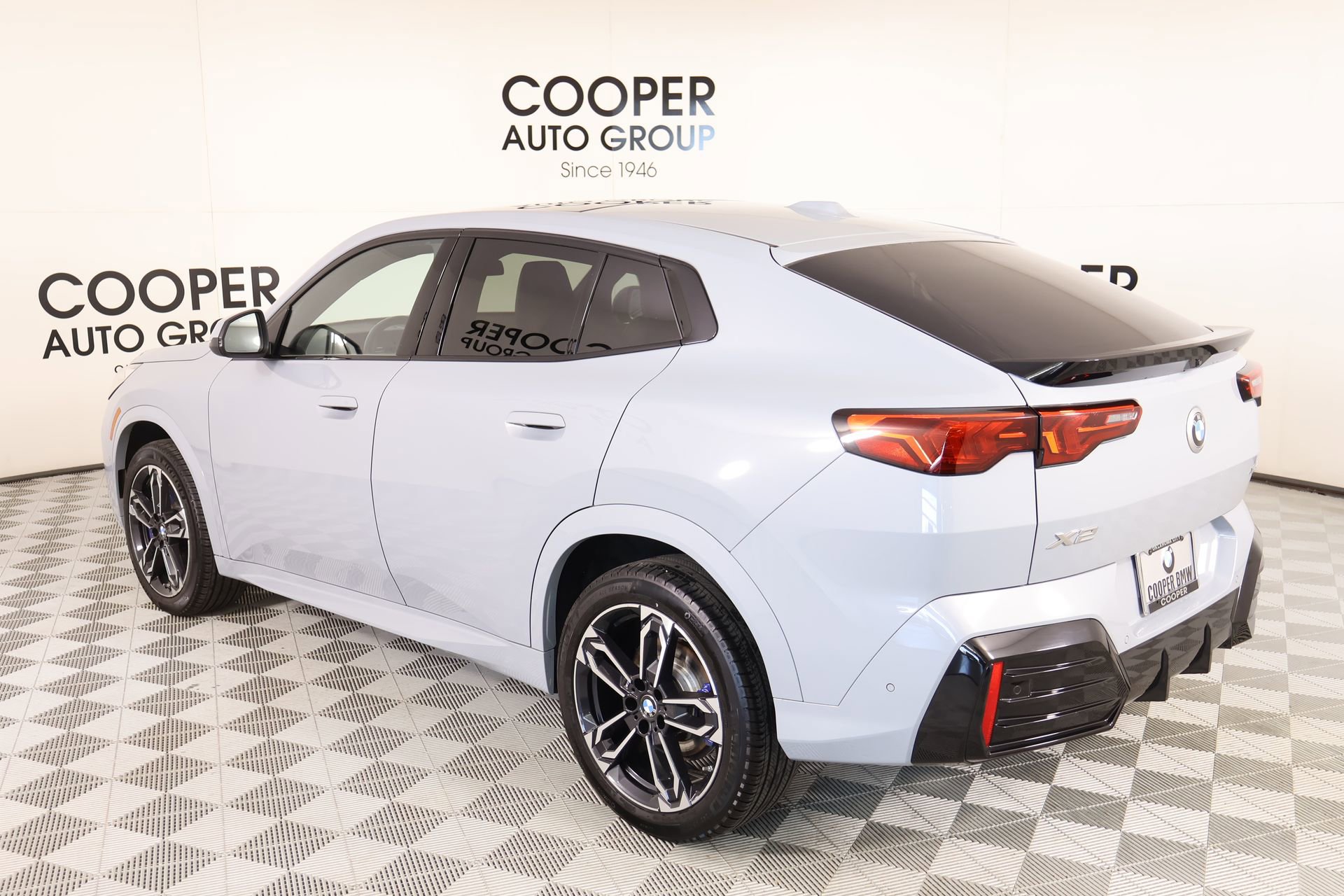 Used 2025 BMW X2 xDrive28i image 23