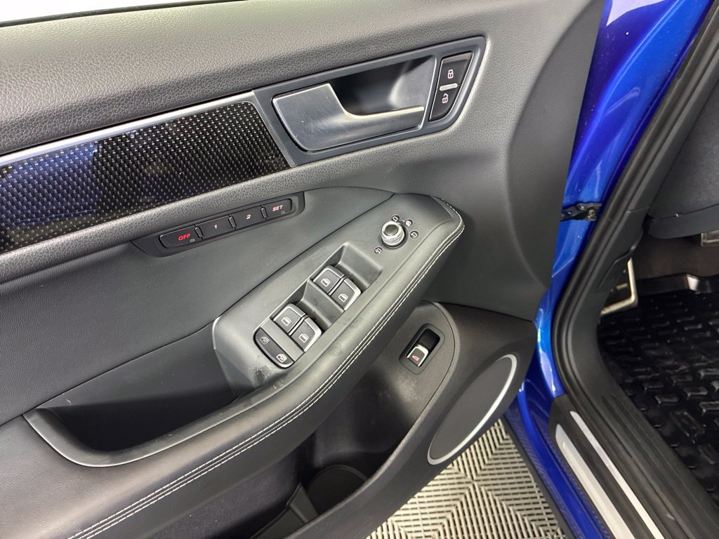 Used 2015 Audi SQ5 Premium Plus w/ Technology Package AWD/4WD image 27