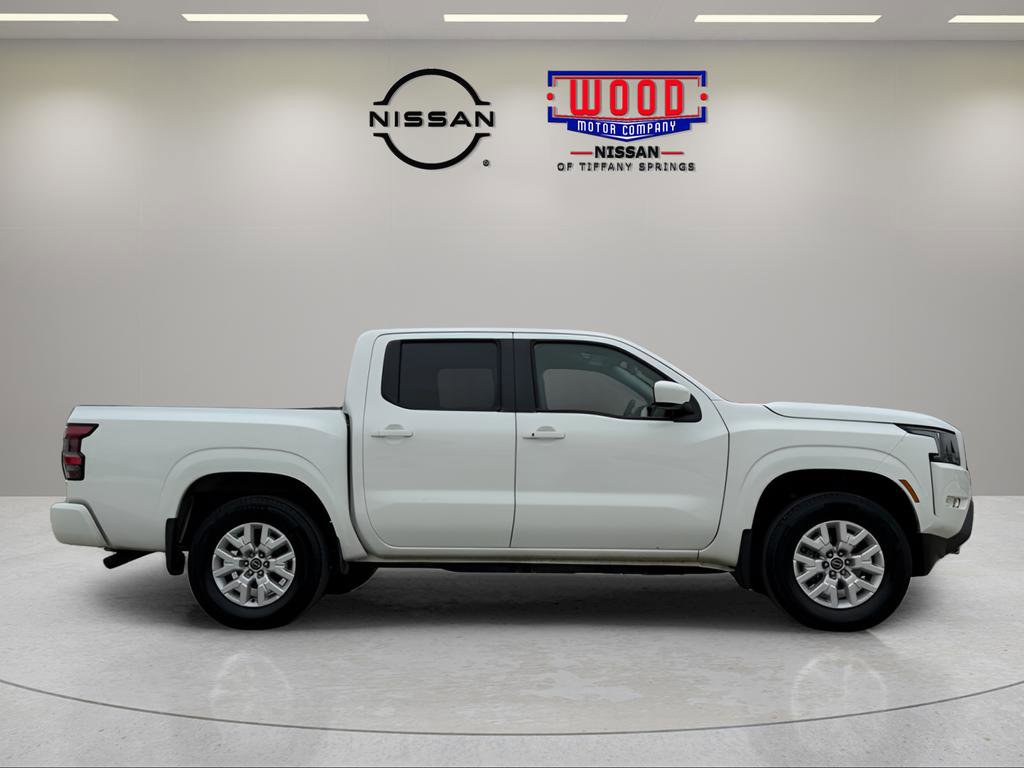 Certified 2022 Nissan Frontier SV image 2