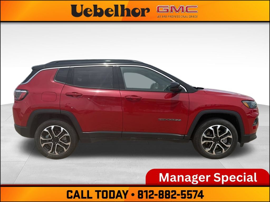 Used 2023 Jeep Compass Limited AWD/4WD image 3
