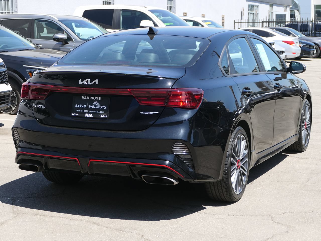 Used 2023 Kia Forte GT FWD image 3