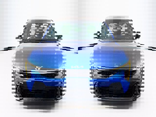 New 2025 Kia K4 GT-Line Turbo image 2