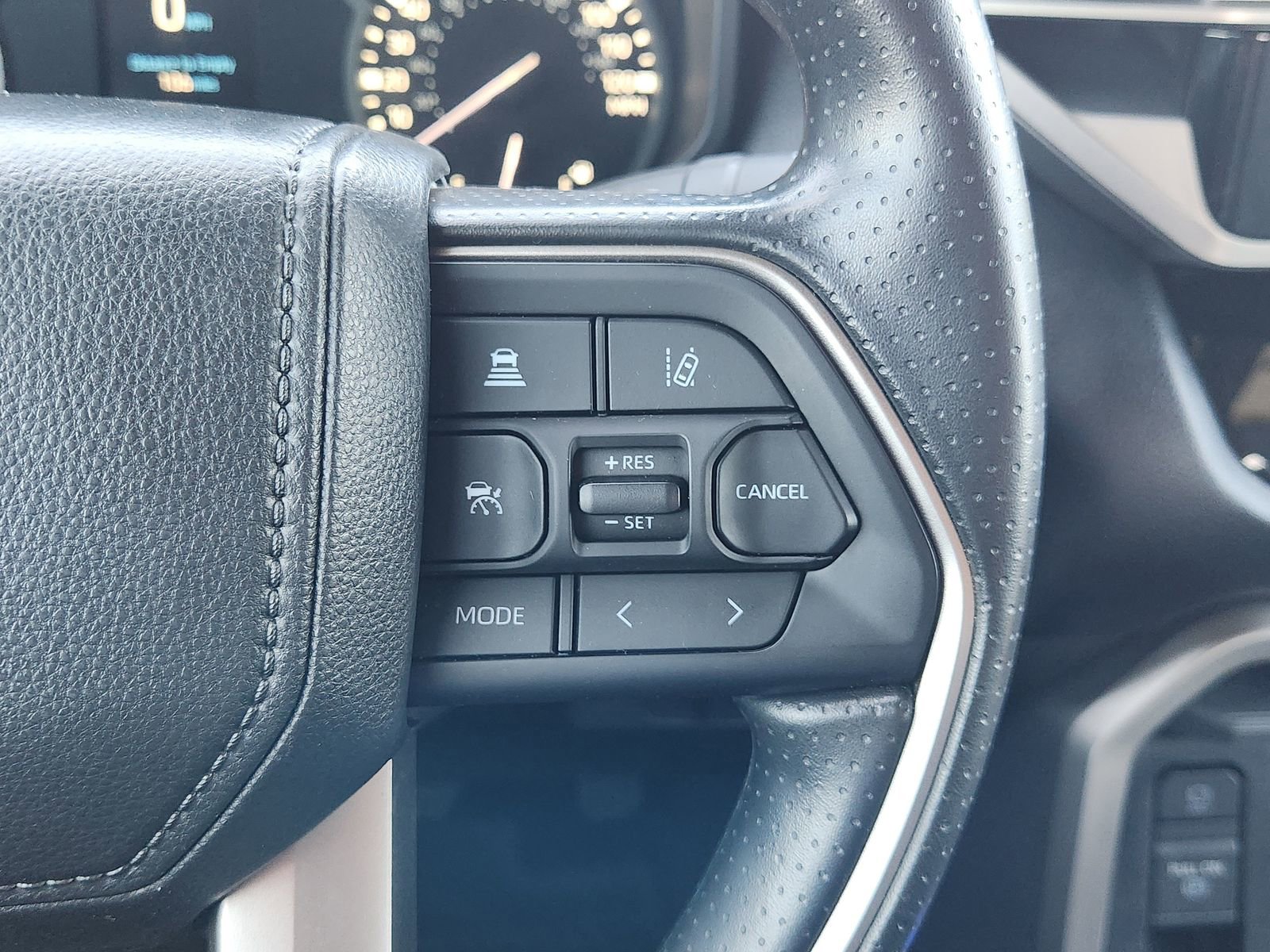 Used 2025 Toyota Tundra SR5 AWD/4WD image 31