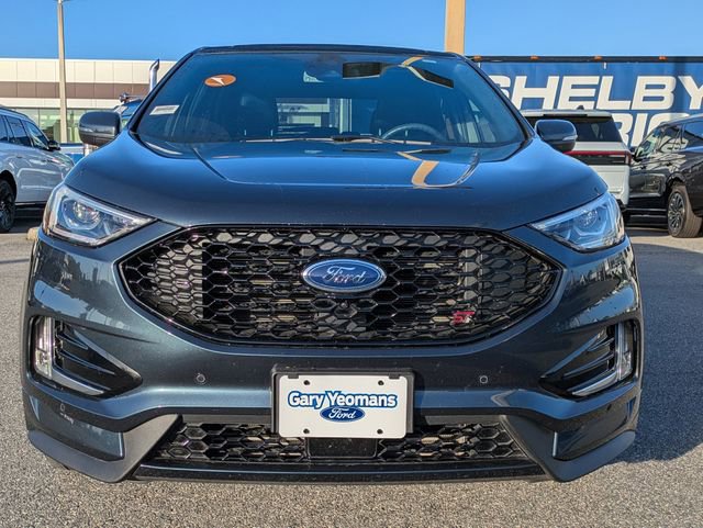 Certified 2022 Ford Edge ST w/ Equipment Group 401A image 9