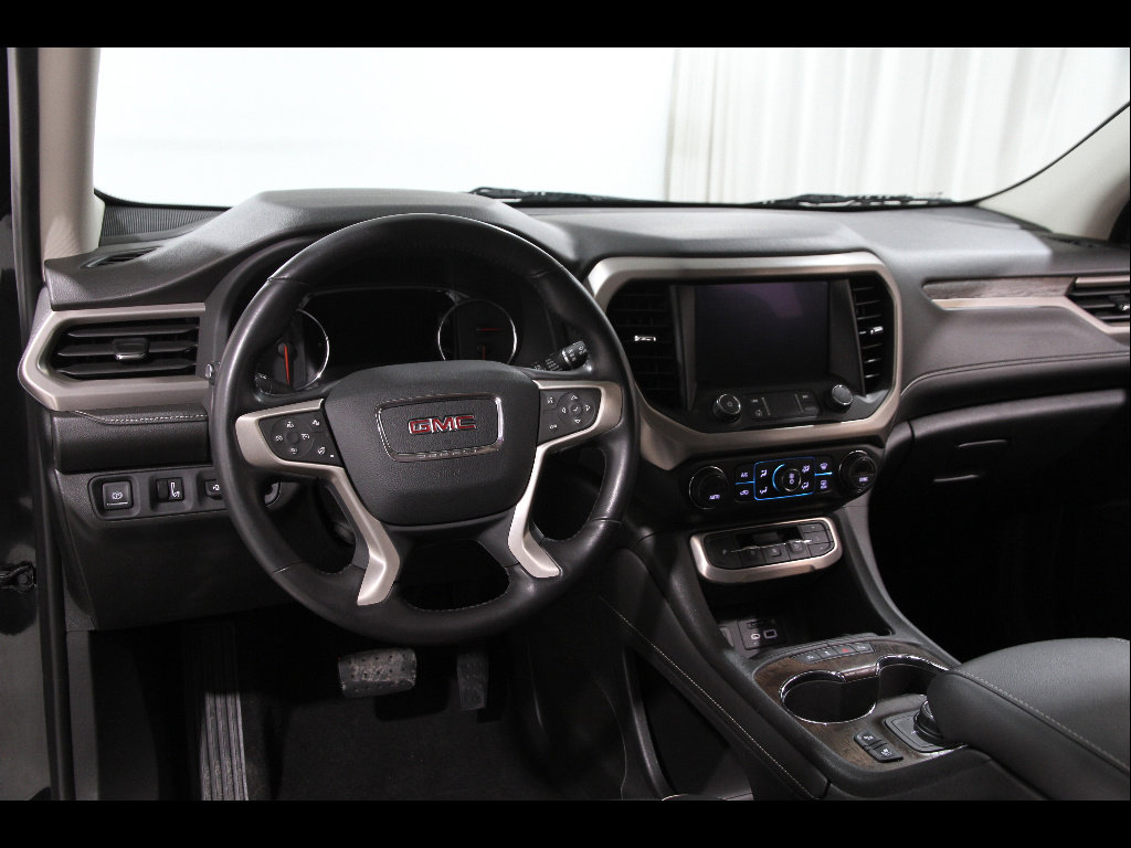 Used 2021 GMC Acadia Denali w/ LPO, Floor Liner Package image 6