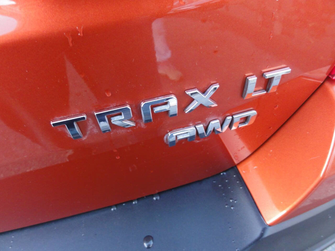 Used 2015 Chevrolet Trax LT w/ LT Plus Package AWD/4WD image 8
