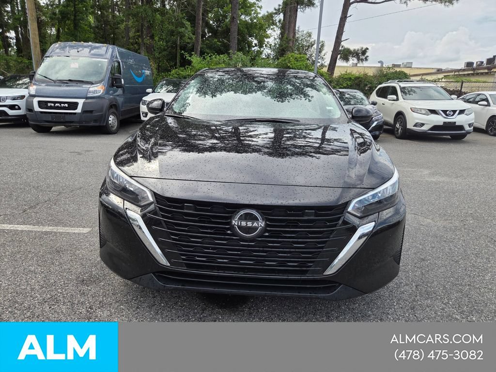 Used 2024 Nissan Sentra SV FWD image 3