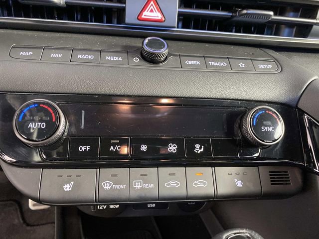 Used 2024 Hyundai Elantra N Base image 23