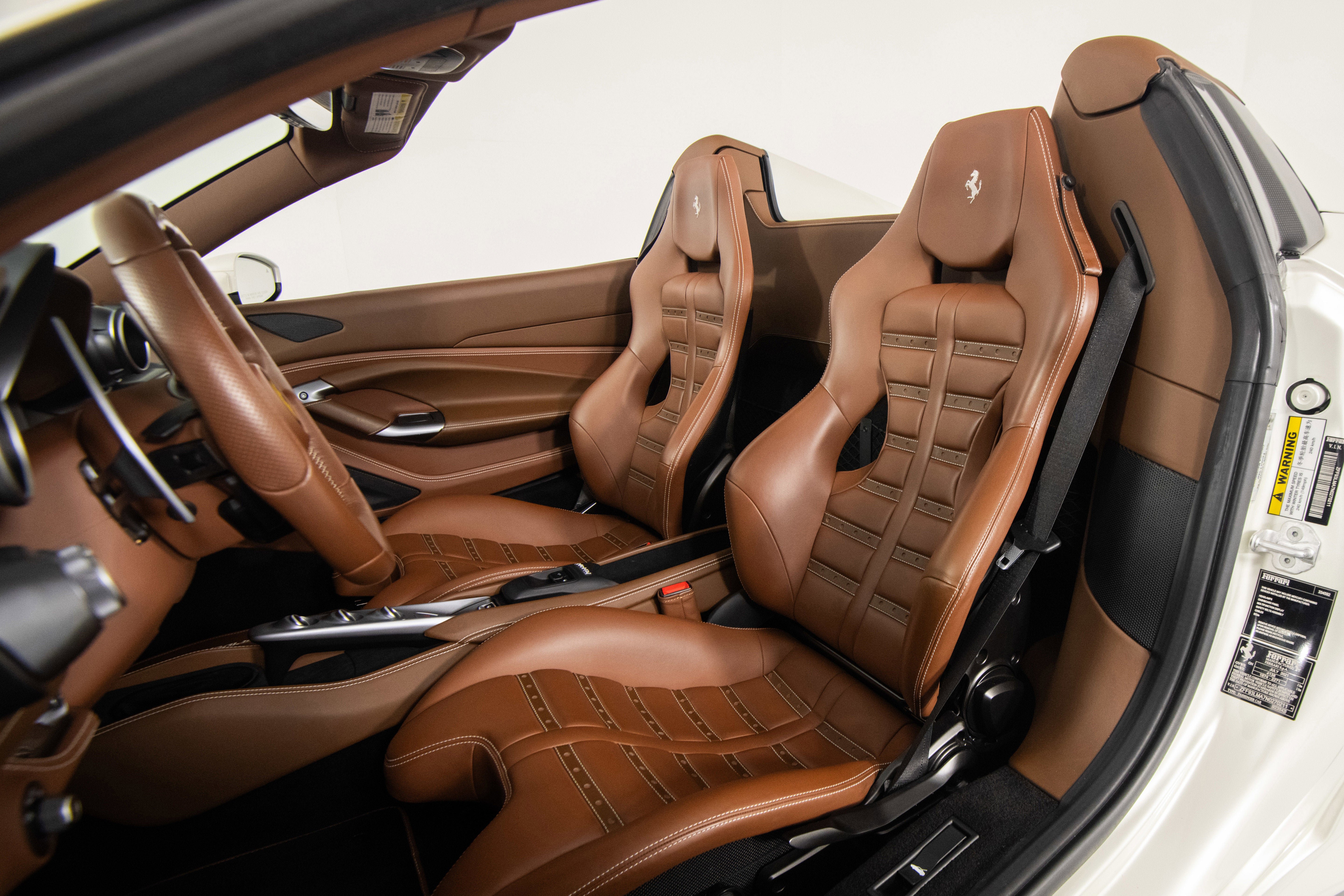 Certified 2022 Ferrari F8 Tributo image 13