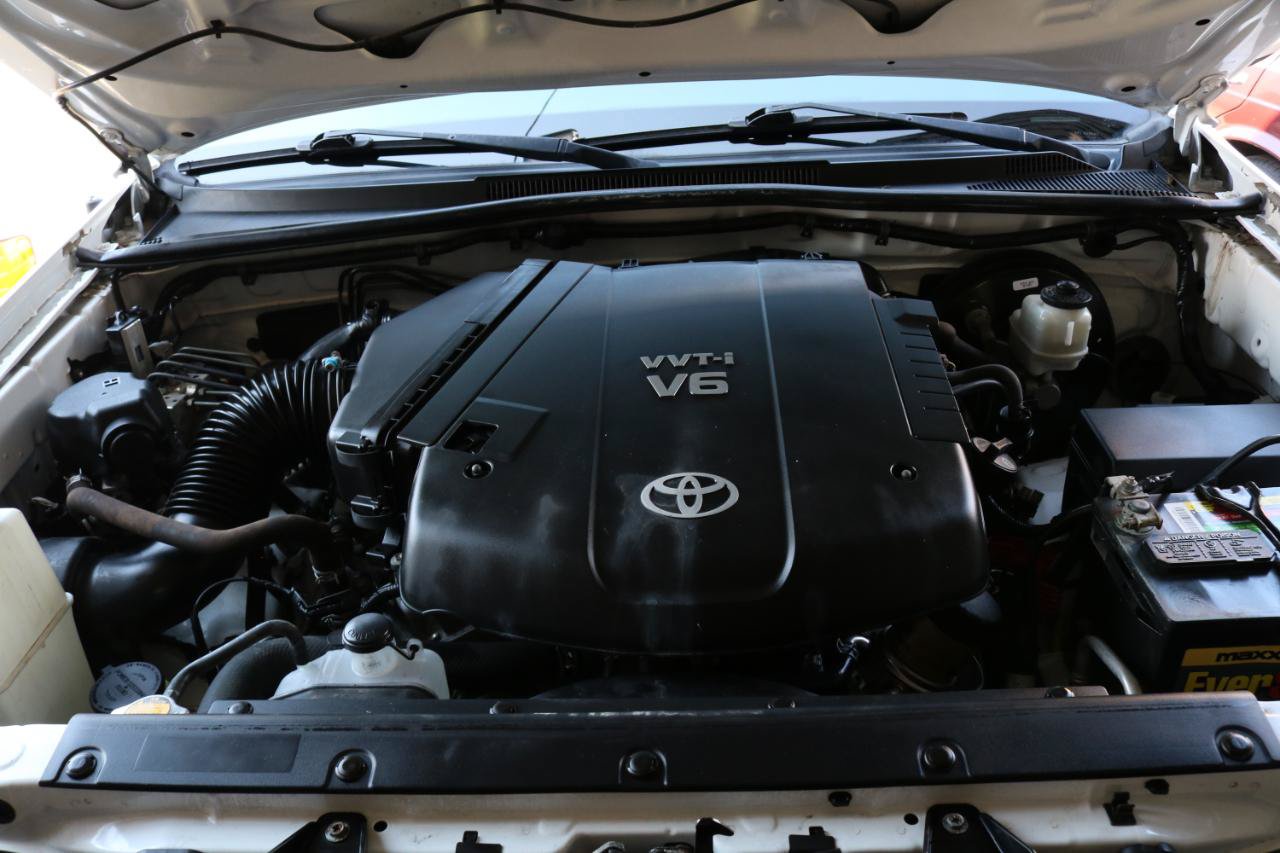 Used 2014 Toyota Tacoma 4x4 Double Cab w/ TRD Sport Package image 44