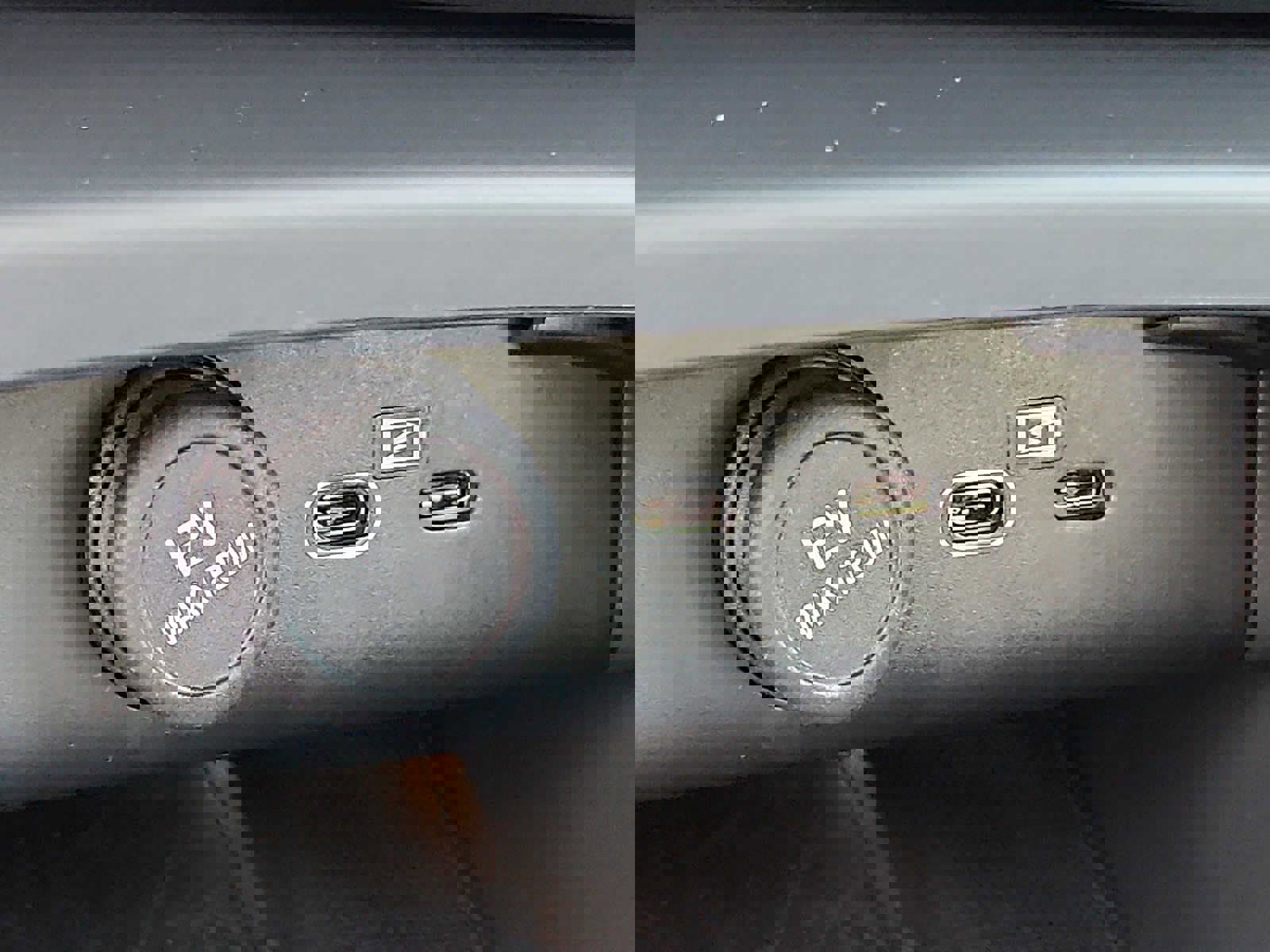 Certified 2023 Volvo XC40 B5 Plus w/ Driver Assist Package image 24