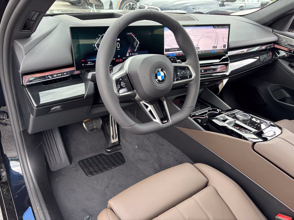 New 2027 BMW 530i xDrive w/ M Sport Package AWD/4WD image 13