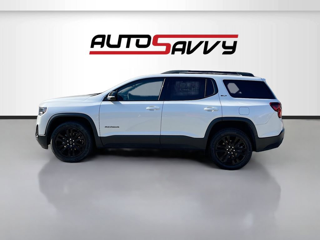 Used 2023 GMC Acadia SLT w/ Elevation Edition image 4