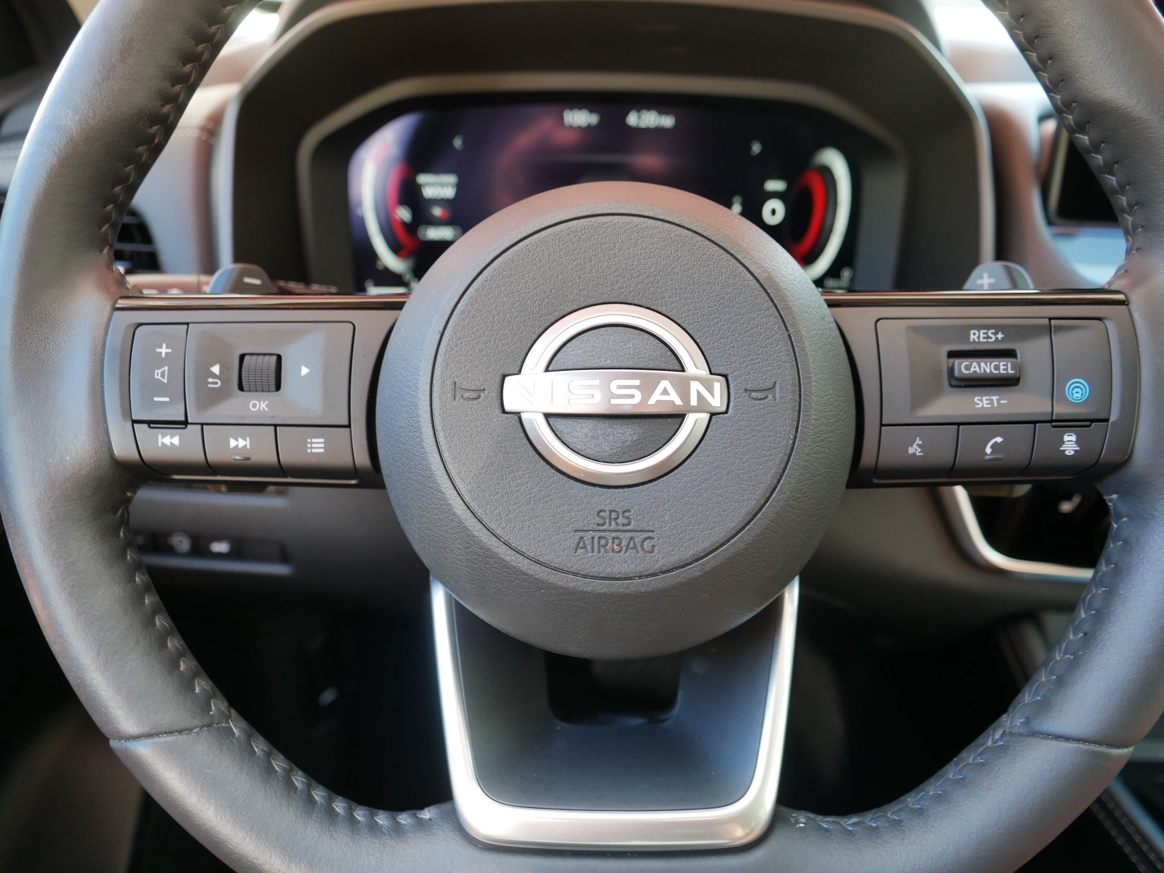 Certified 2024 Nissan Rogue Platinum w/ Platinum Premium Package AWD/4WD image 25